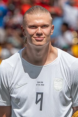 Referência visual de Manchester City + Haaland / Noruega